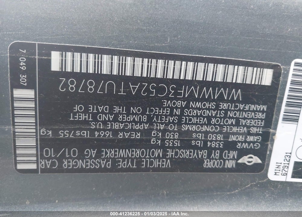 2010 MINI COOPER VIN: WMWMF3C52ATU78782