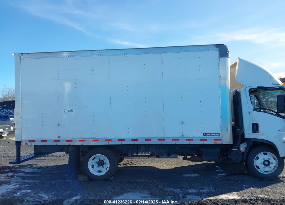 2024 ISUZU NPR HD VIN: 54DC4W1D3RS207730