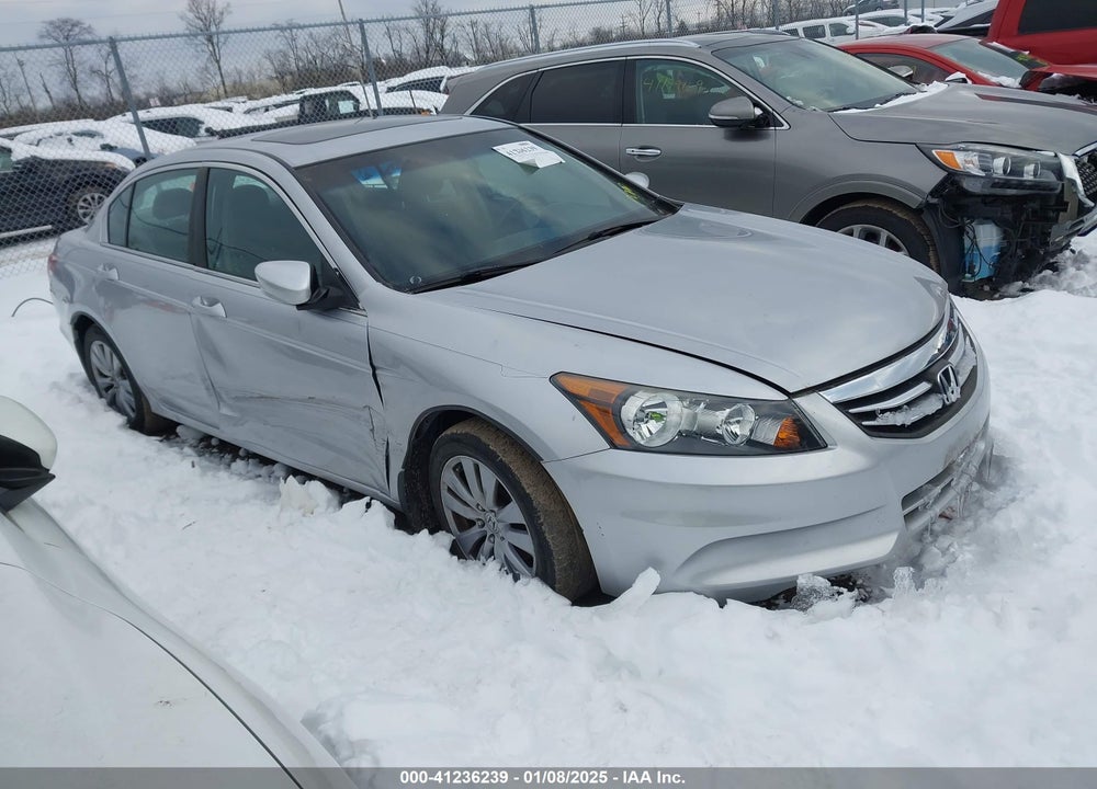2011 HONDA ACCORD 2.4 EX VIN: 1HGCP2F72BA048705