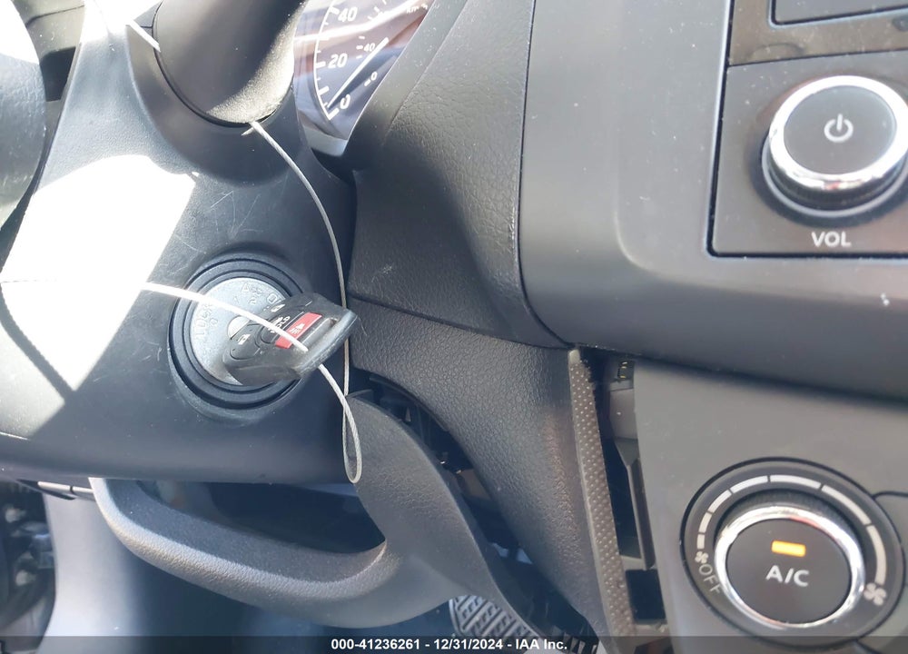 2017 NISSAN SENTRA S VIN: 3N1AB7AP9HY360813