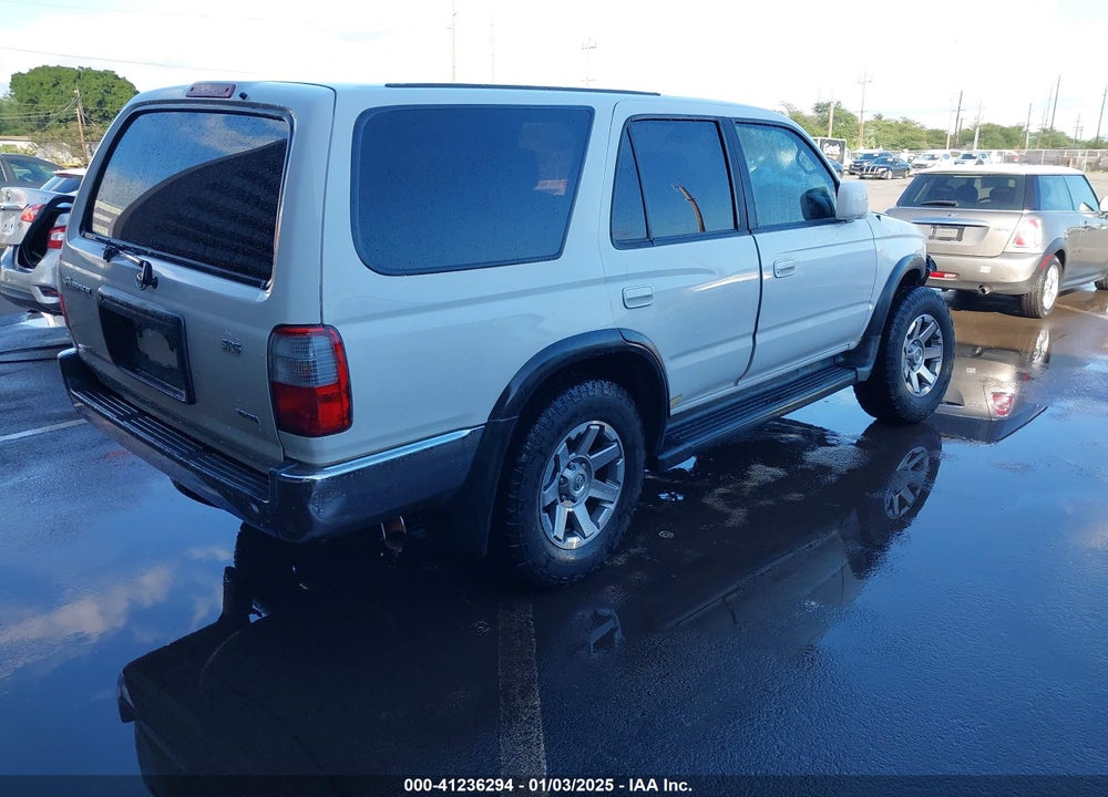 1999 TOYOTA 4RUNNER SR5 V6 VIN: JT3GN86R9X0114680