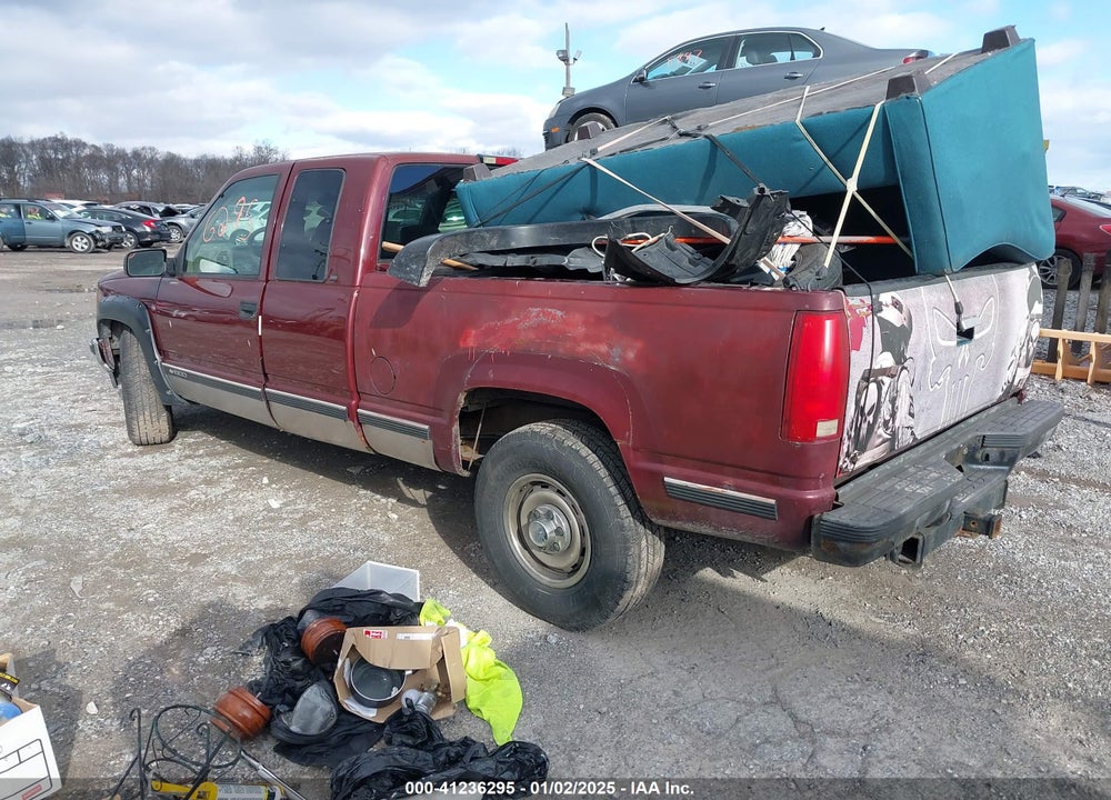 1998 CHEVROLET K1500 FLEETSIDE VIN: 1GCEK19R4WE161812