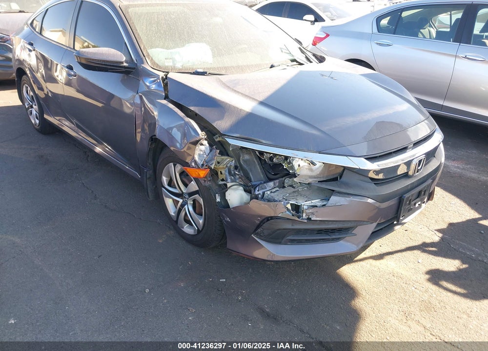 2017 HONDA CIVIC LX VIN: 2HGFC2F55HH518016