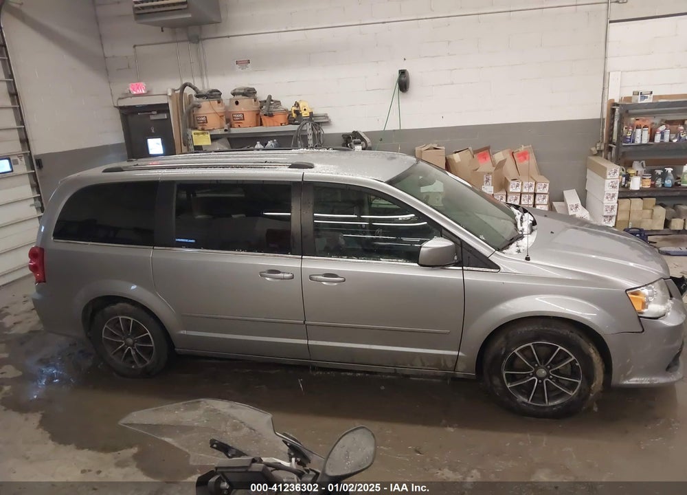 2017 DODGE GRAND CARAVAN SXT VIN: 2C4RDGCGXHR603780
