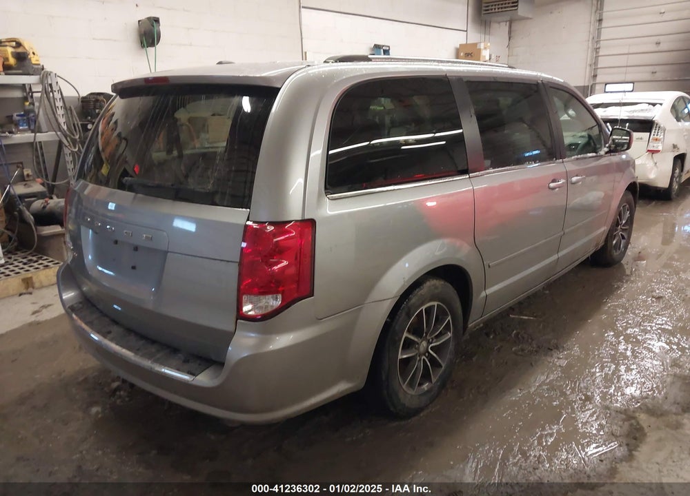 2017 DODGE GRAND CARAVAN SXT VIN: 2C4RDGCGXHR603780