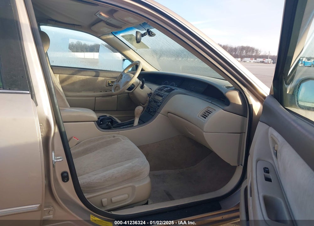 2001 TOYOTA AVALON XL VIN: 4T1BF28B41U122553