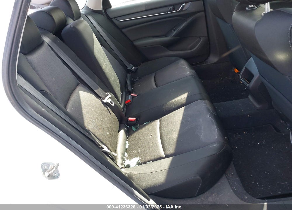 2019 HONDA ACCORD VIN: 1HGCV1F17KA089651