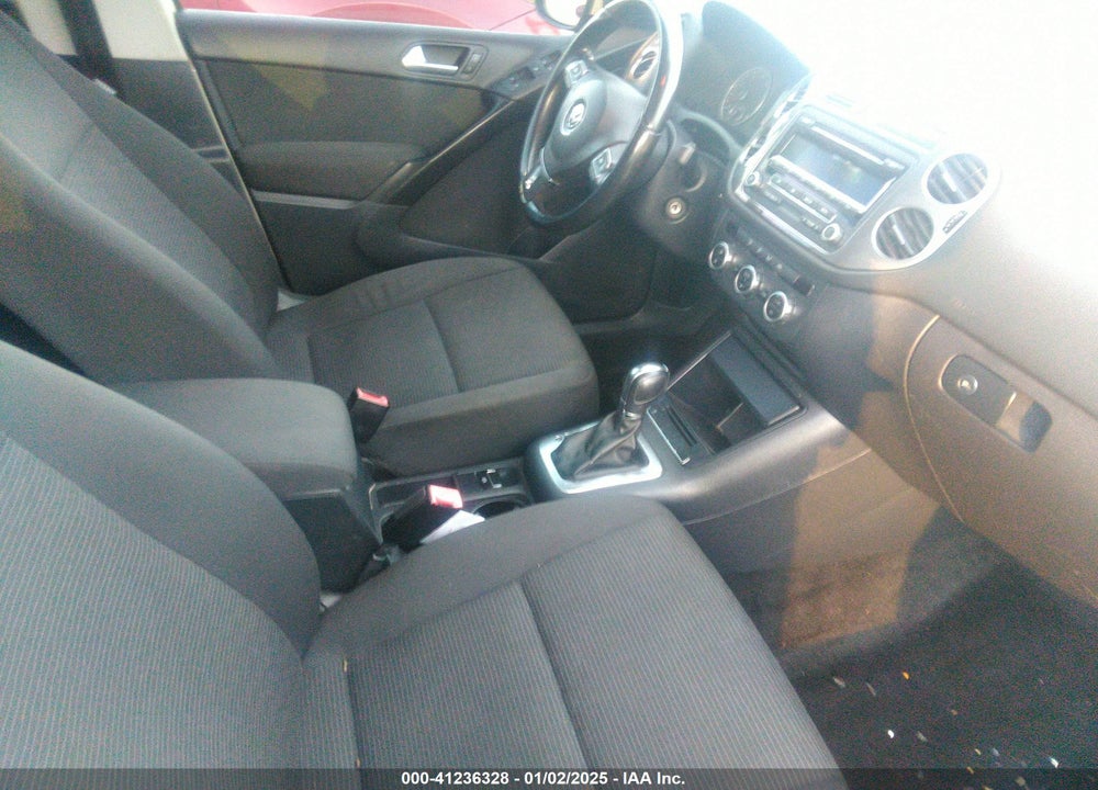 2013 VOLKSWAGEN TIGUAN S VIN: WVGBV7AX4DW508369