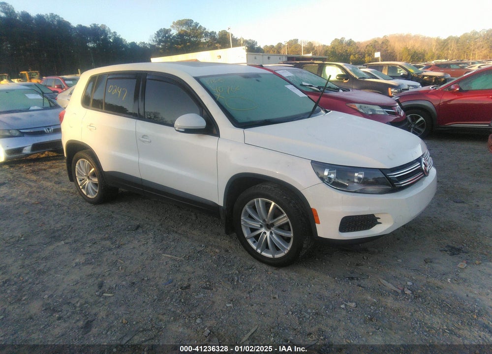 2013 VOLKSWAGEN TIGUAN S VIN: WVGBV7AX4DW508369
