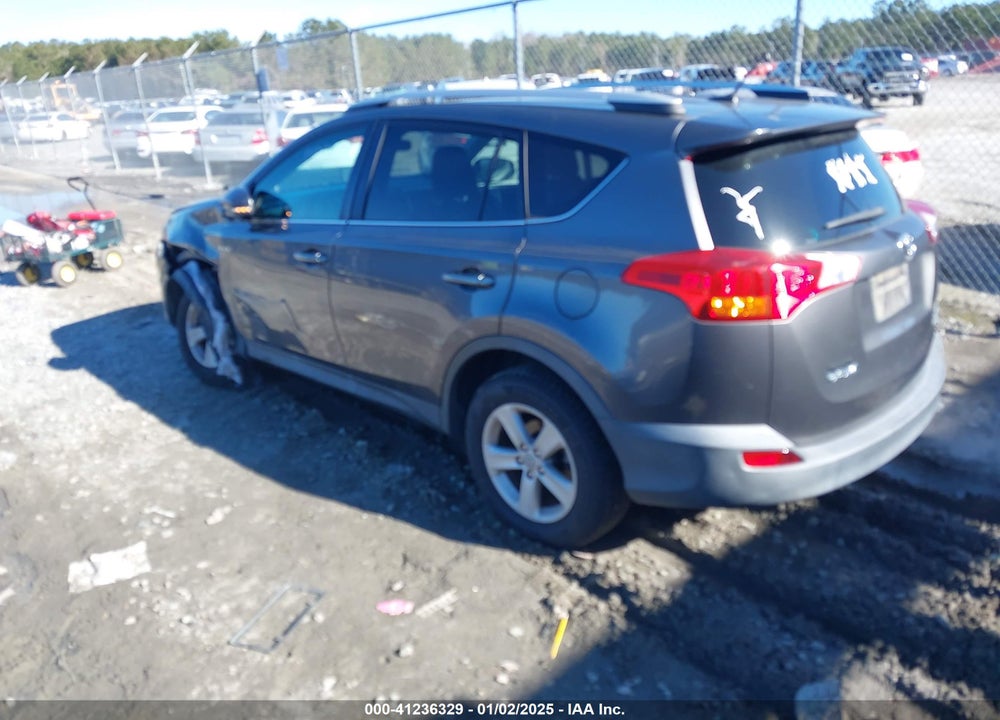 2014 TOYOTA RAV4 XLE VIN: 2T3RFREV0EW156184