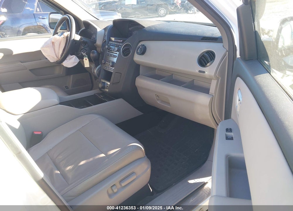 2012 HONDA PILOT EX-L VIN: 5FNYF4H60CB053353
