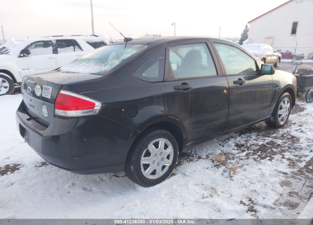 2008 FORD FOCUS S VIN: 1FAHP34N48W273494