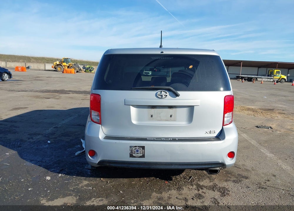 2013 SCION XB VIN: JTLZE4FE6DJ040557