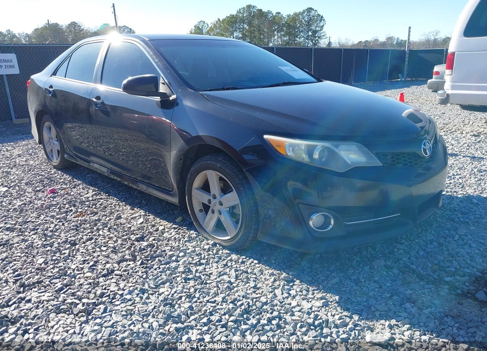 2012 TOYOTA CAMRY SE VIN: 4T1BF1FK3CU063057