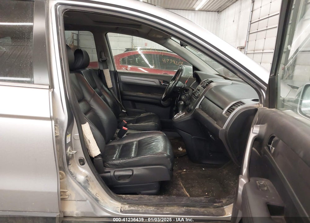 2008 HONDA CR-V EX-L VIN: JHLRE48718C077443