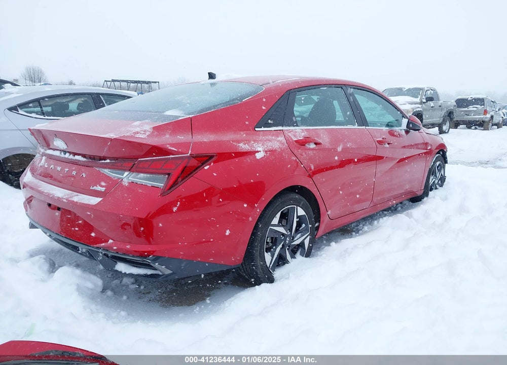 2023 HYUNDAI ELANTRA VIN: 5NPLP4AG9PH115561