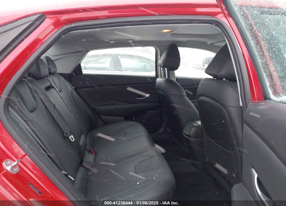 2023 HYUNDAI ELANTRA VIN: 5NPLP4AG9PH115561