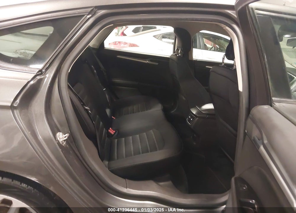 2015 FORD FUSION SE VIN: 3FA6P0HD0FR127973