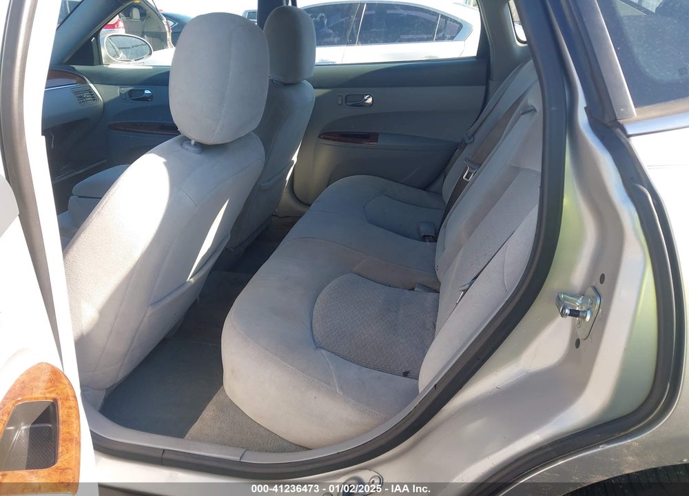 2006 BUICK LACROSSE VIN: 2G4WC582761292856
