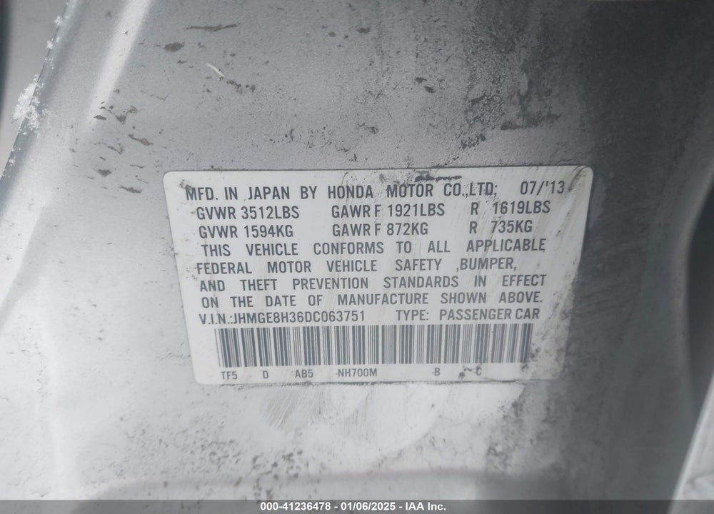 2013 HONDA FIT VIN: JHMGE8H36DC063751