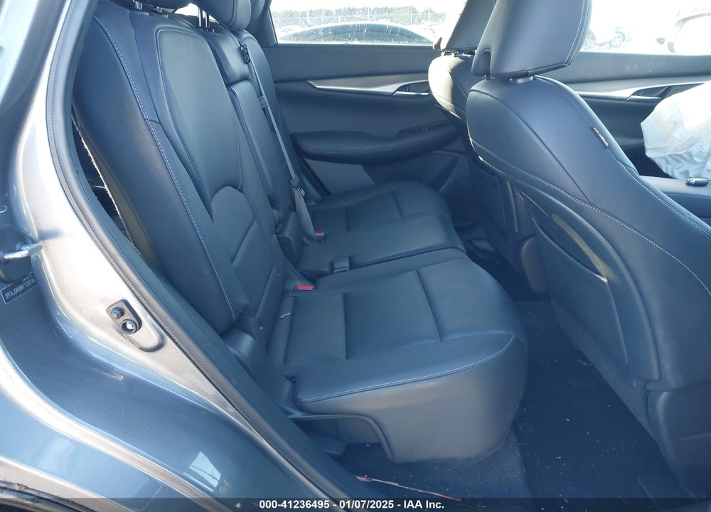 2019 INFINITI QX50 VIN: 3PCAJ5M38KF105196