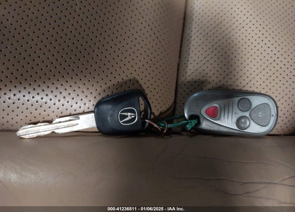2004 ACURA TL VIN: 19UUA66264A006073