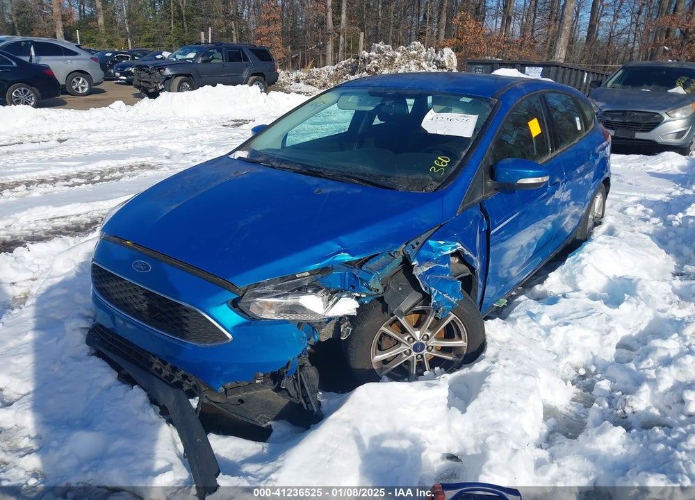 2016 FORD FOCUS SE VIN: 1FADP3K21GL335652