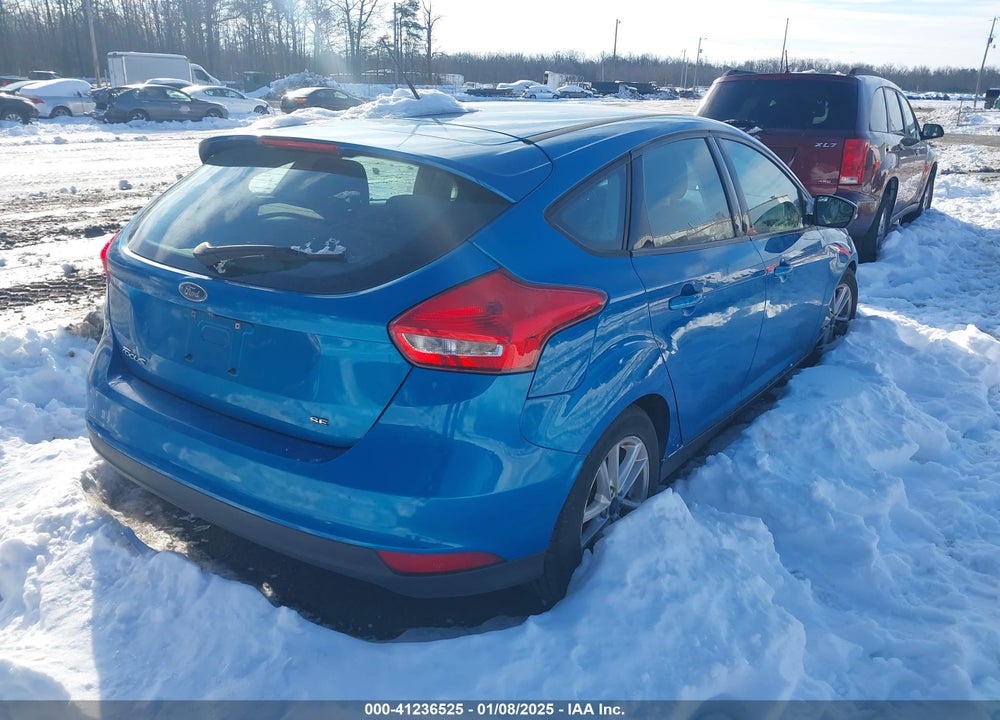 2016 FORD FOCUS SE VIN: 1FADP3K21GL335652