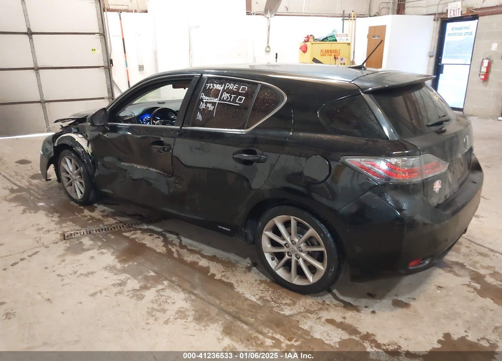 2013 LEXUS CT 200H VIN: JTHKD5BH4D2162882