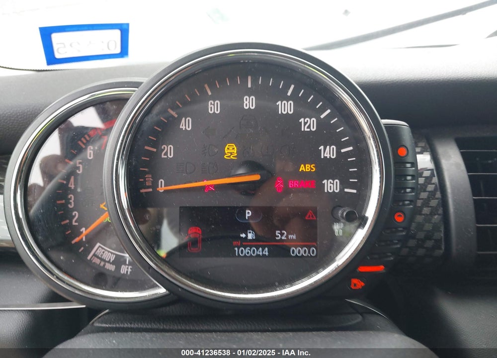 2015 MINI HARDTOP COOPER S VIN: WMWXP7C54F2A38404