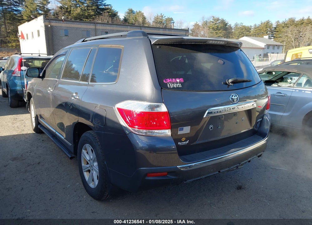 2013 TOYOTA HIGHLANDER SE V6 VIN: 5TDBK3EH8DS220492