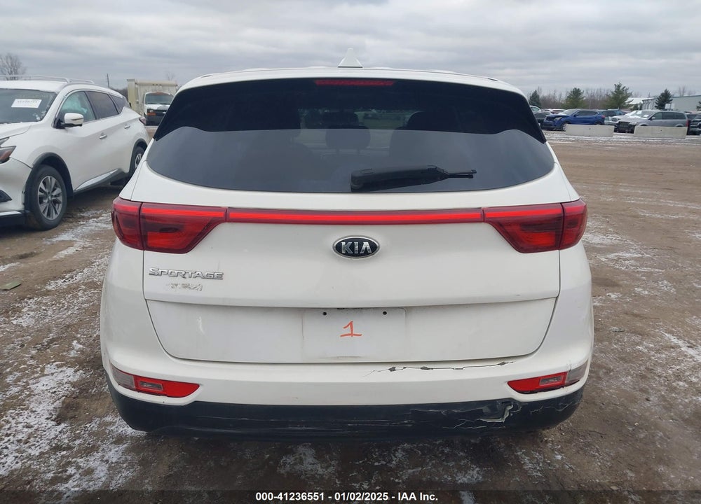 2017 KIA SPORTAGE LX VIN: KNDPMCAC3H7123159