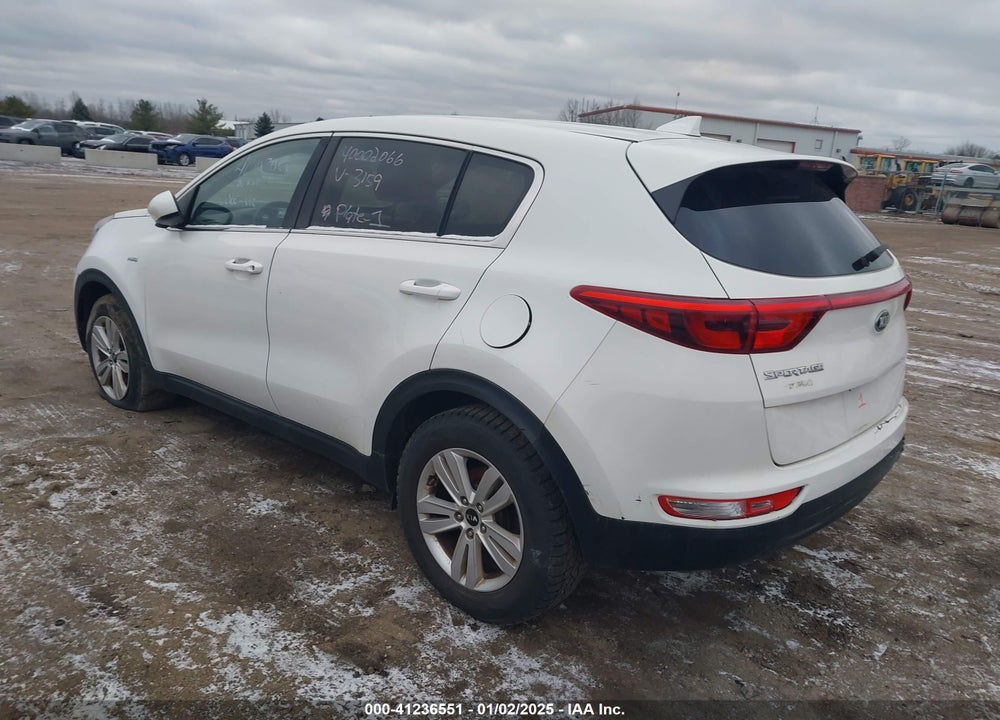 2017 KIA SPORTAGE LX VIN: KNDPMCAC3H7123159