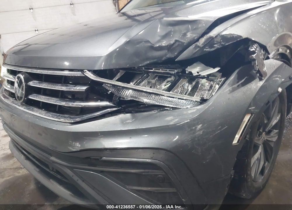 2022 VOLKSWAGEN TIGUAN VIN: 3VV2B7AXXNM019667