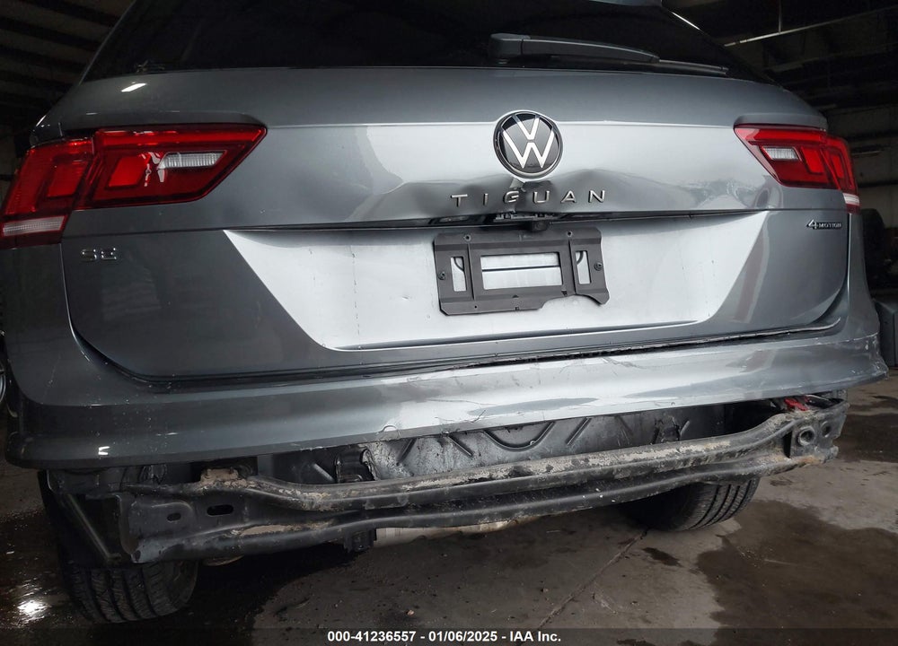 2022 VOLKSWAGEN TIGUAN VIN: 3VV2B7AXXNM019667
