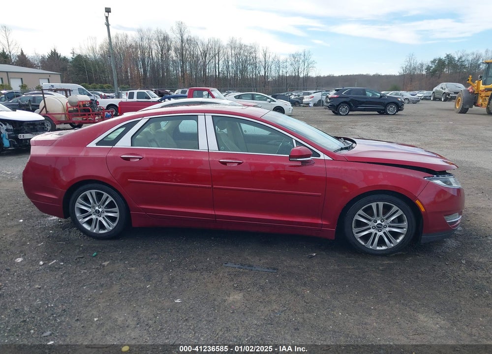 2014 LINCOLN MKZ VIN: 3LN6L2GK0ER800207