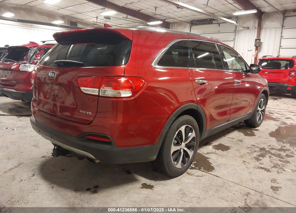 2016 KIA SORENTO 3.3L EX VIN: 5XYPHDA51GG081832