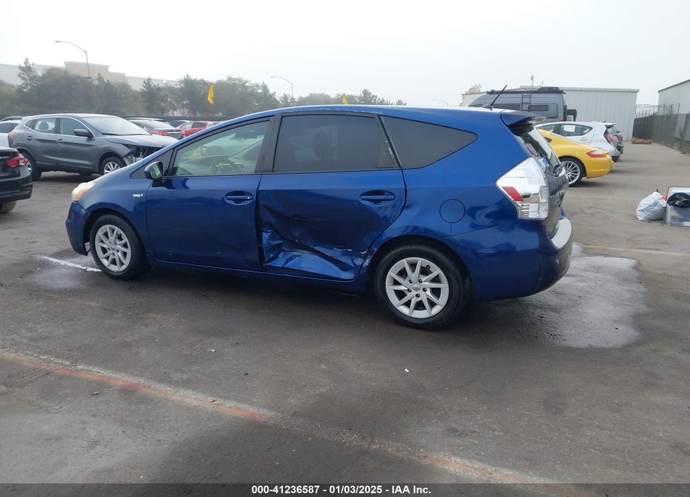 2014 TOYOTA PRIUS V TWO VIN: JTDZN3EU0E3334590