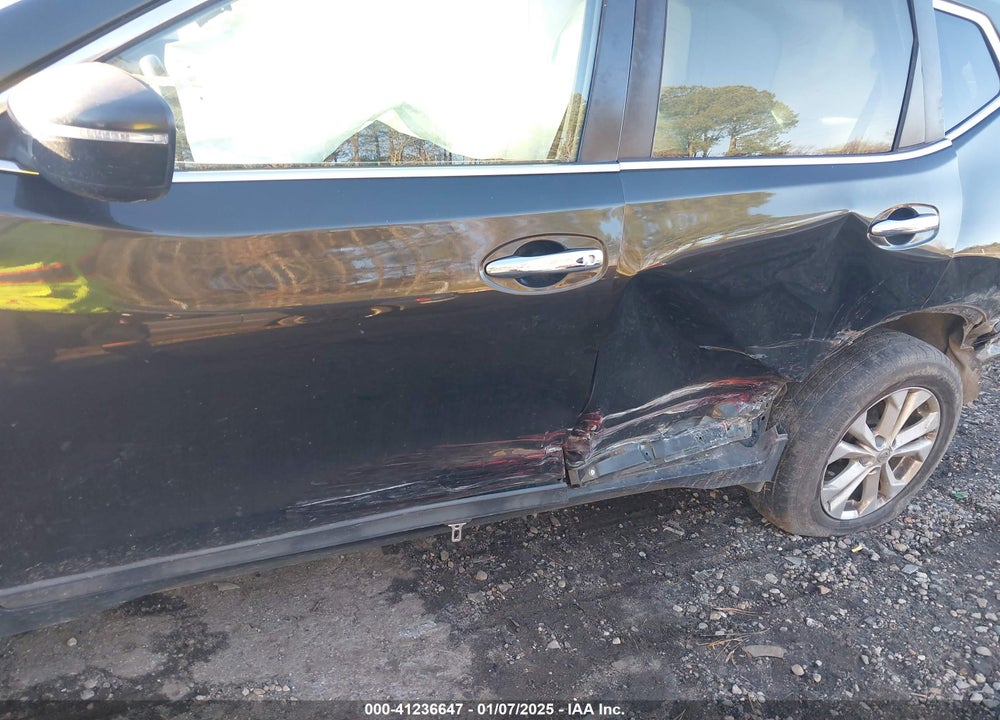 2016 NISSAN ROGUE VIN: 5N1AT2MV6GC875598