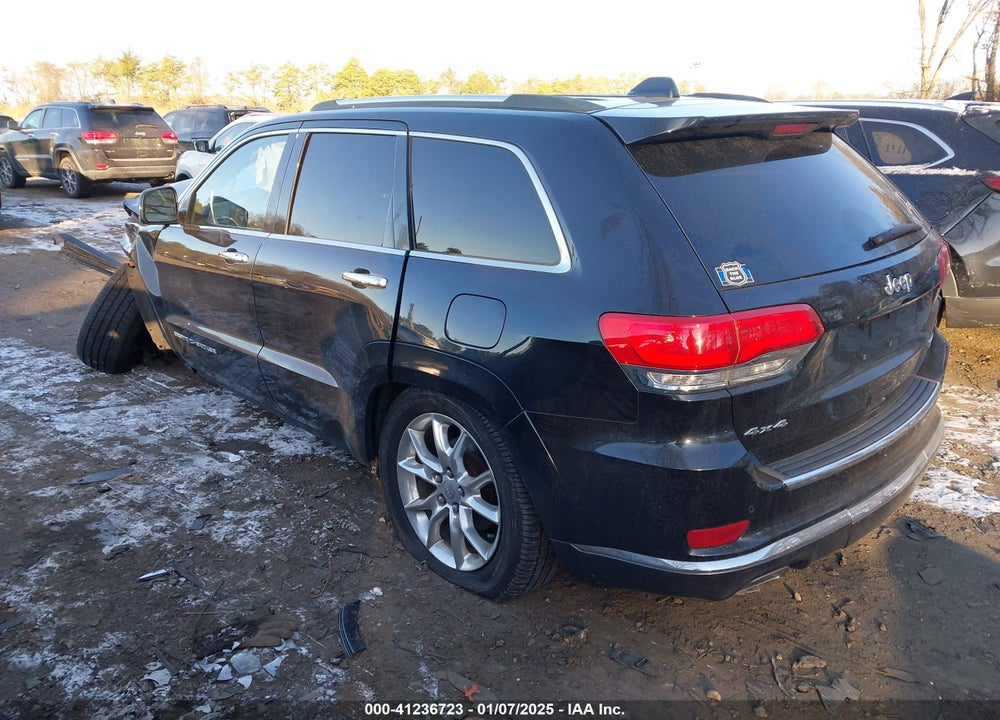 2015 JEEP GRAND CHEROKEE SUMMIT VIN: 1C4RJFJG6FC642152