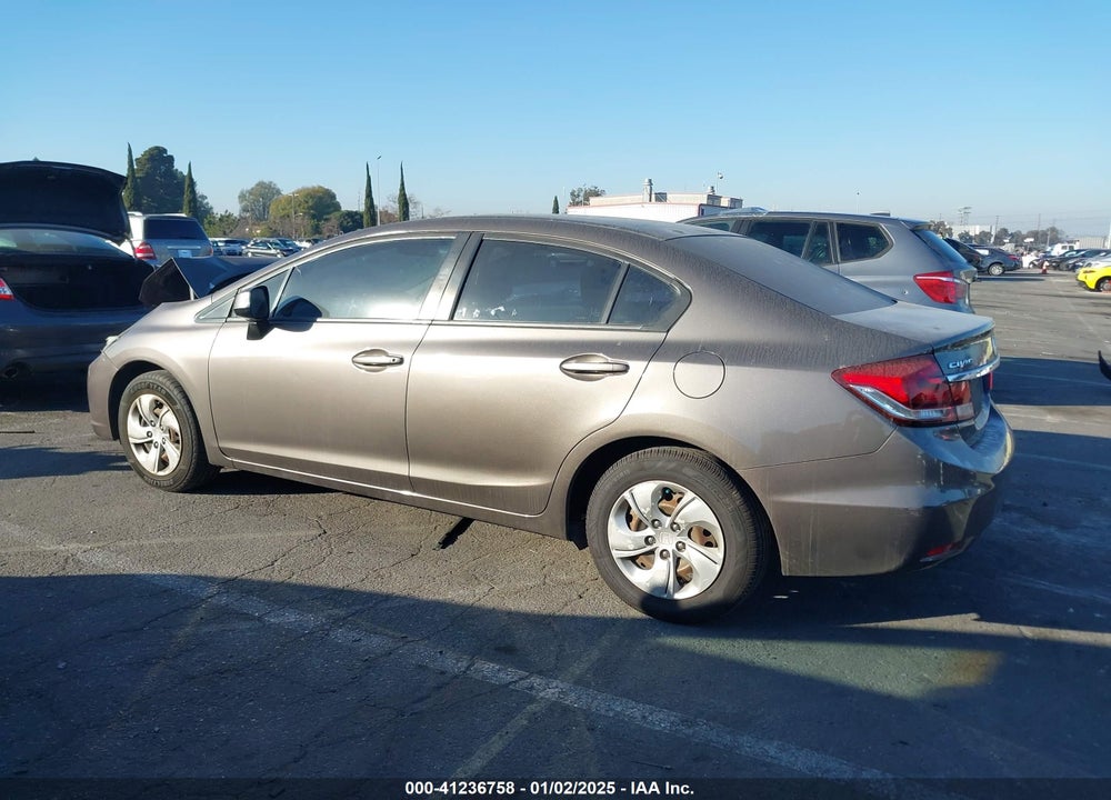 2013 HONDA CIVIC LX VIN: 2HGFB2F57DH525627