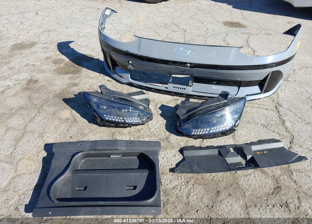 2024 HYUNDAI IONIQ 6 SEL VIN: KMHM34AA4RA077139