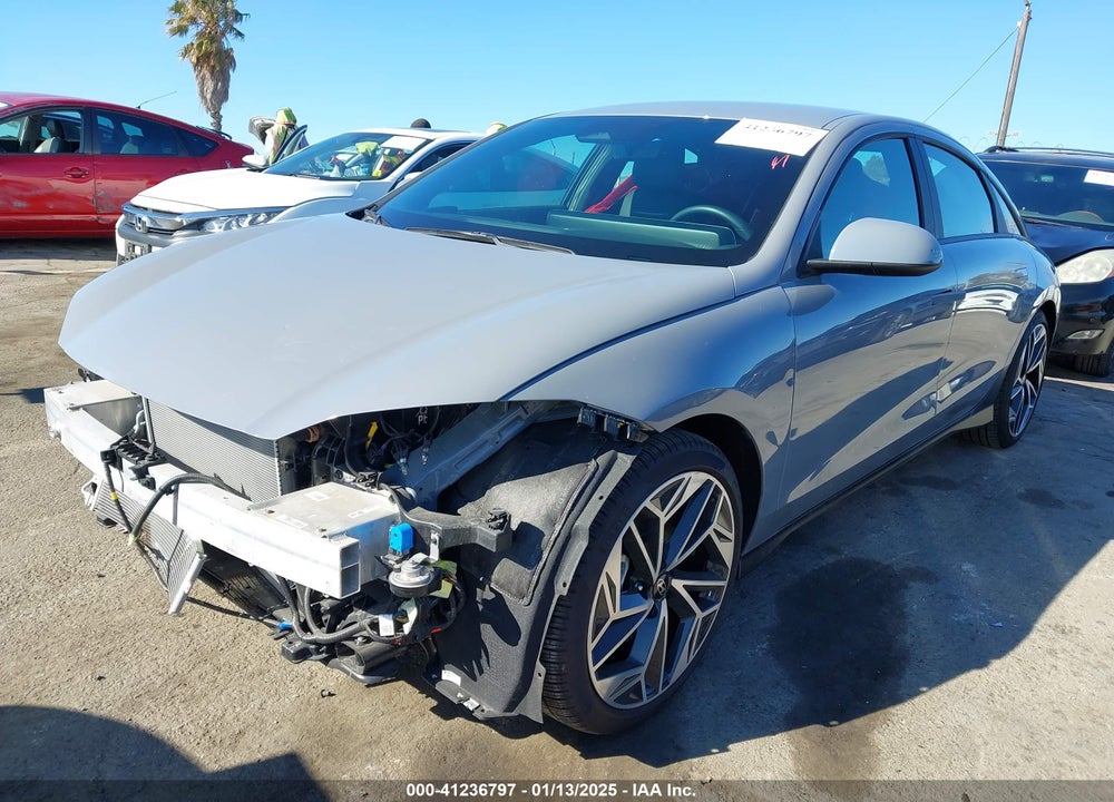 2024 HYUNDAI IONIQ 6 SEL VIN: KMHM34AA4RA077139