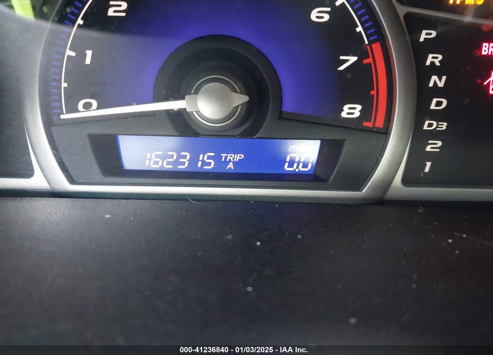 2011 HONDA CIVIC LX VIN: 19XFA1F51BE005685