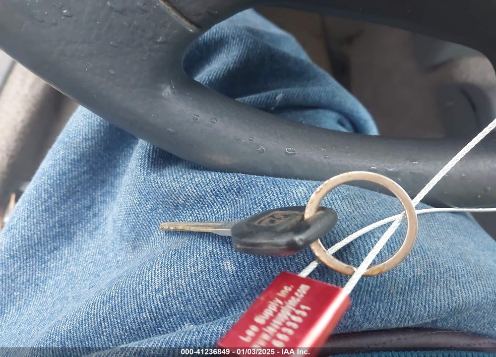 1995 HONDA CIVIC DX VIN: 1HGEJ2220SL017803