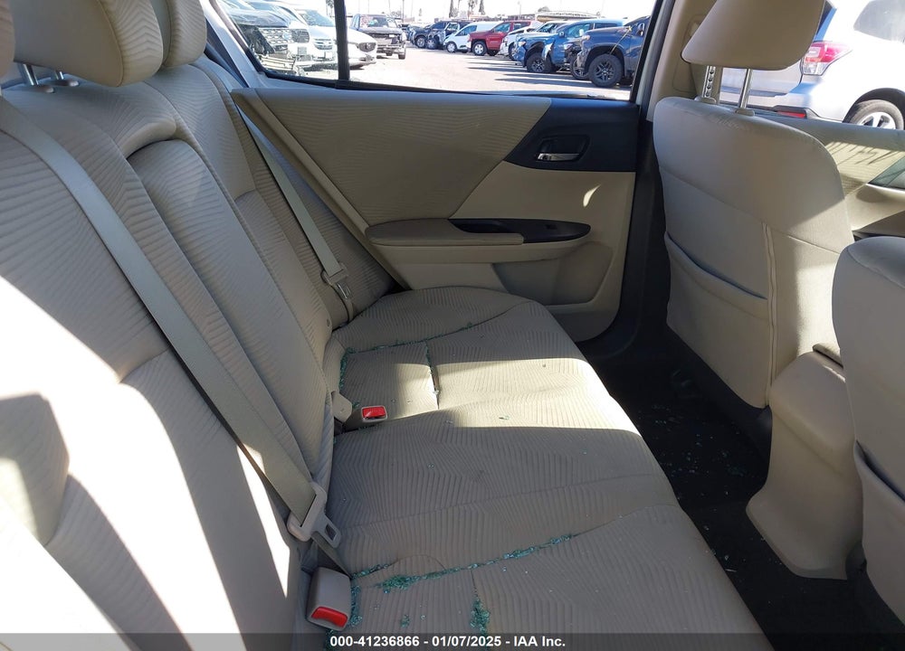2015 HONDA ACCORD LX VIN: 1HGCR2F33FA150334