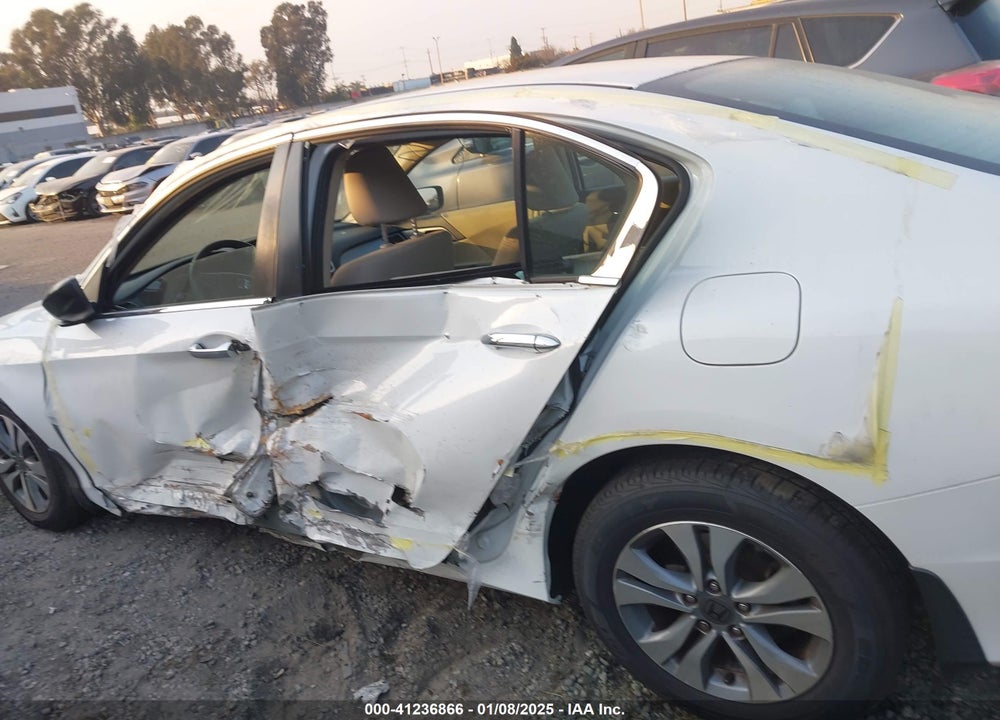 2015 HONDA ACCORD LX VIN: 1HGCR2F33FA150334