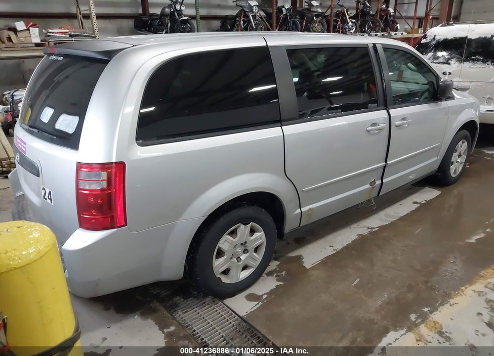 2010 DODGE GRAND CARAVAN SE VIN: 2D4RN4DE7AR446839