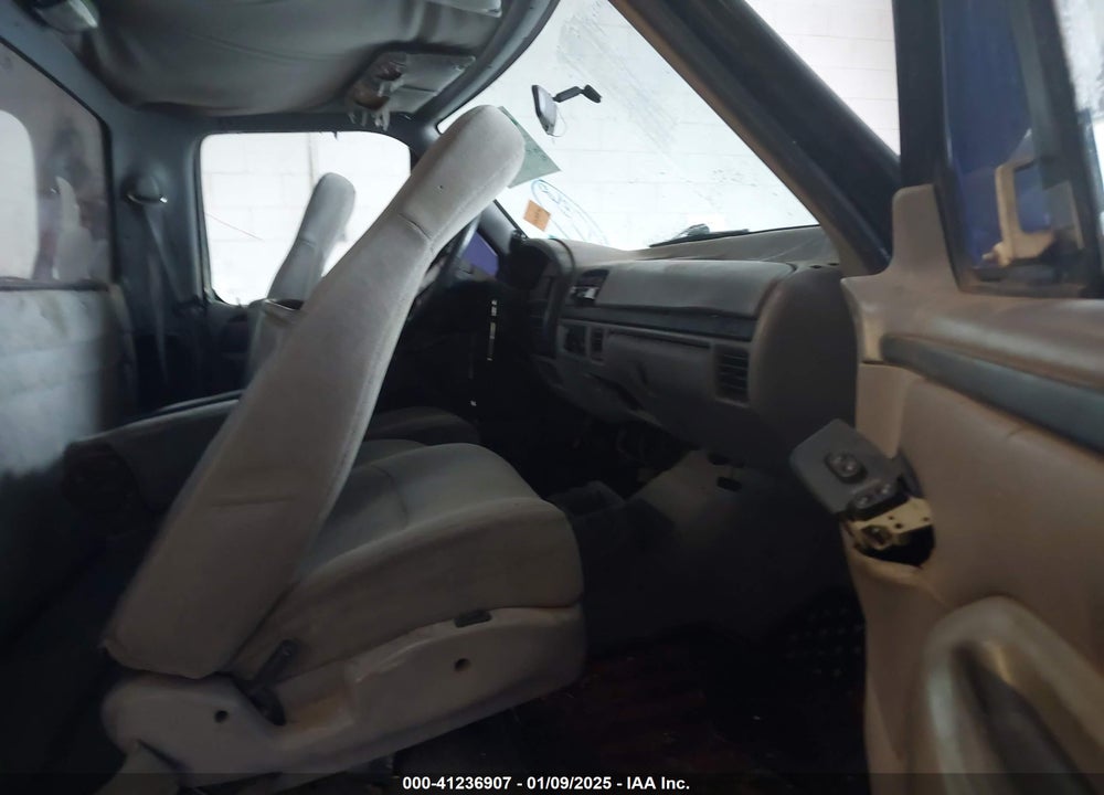 1996 FORD F150 VIN: 1FTEF14H8TLB38284