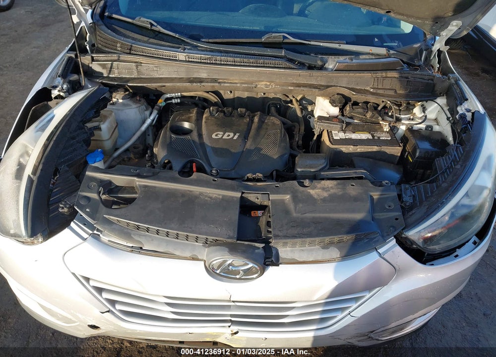 2014 HYUNDAI TUCSON SE VIN: KM8JUCAG2EU872214